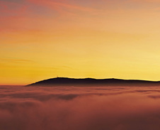 únor: Čantorye - pohled na Skrzyczne © Foto: Bogdan Kaleta