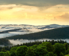 květen / červen: Staré Hamry po bouři © Foto: Bogdan Kaleta