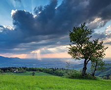 červenec: Pohled z Loučky © Foto: René Kajfosz