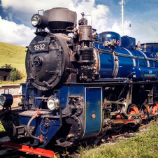 duben: Úzkorozchodná železnice Třemešná – Osoblaha