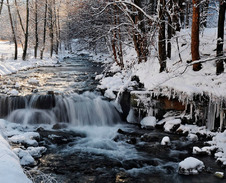 prosinec: Zimní vodopád, Mohelnice © Foto: Petr Pazdírek