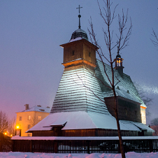 prosinec: Kostel svaté Kateřiny v Ostravě-Hrabové